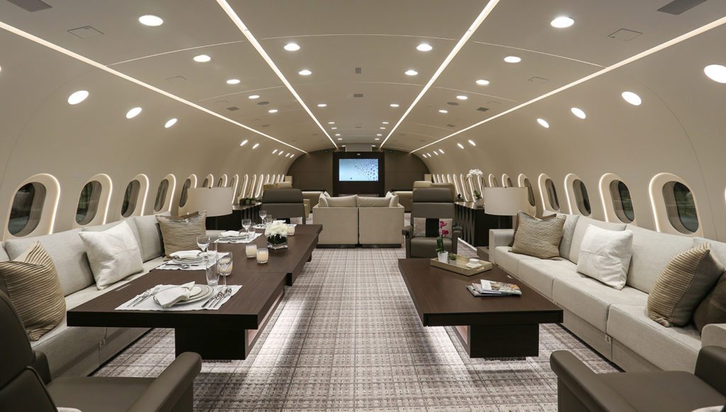 boeing-787-8-main-lounge-02